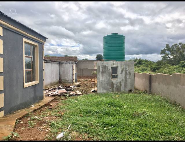 3 BEDROOM HOUSE FOR SALE IN MAVHUNDA A